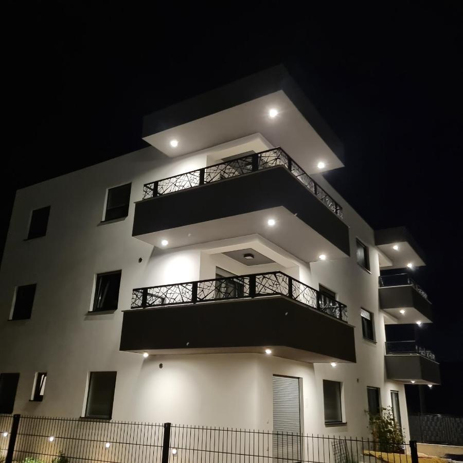 Apartments Happiness Trogir Dış mekan fotoğraf